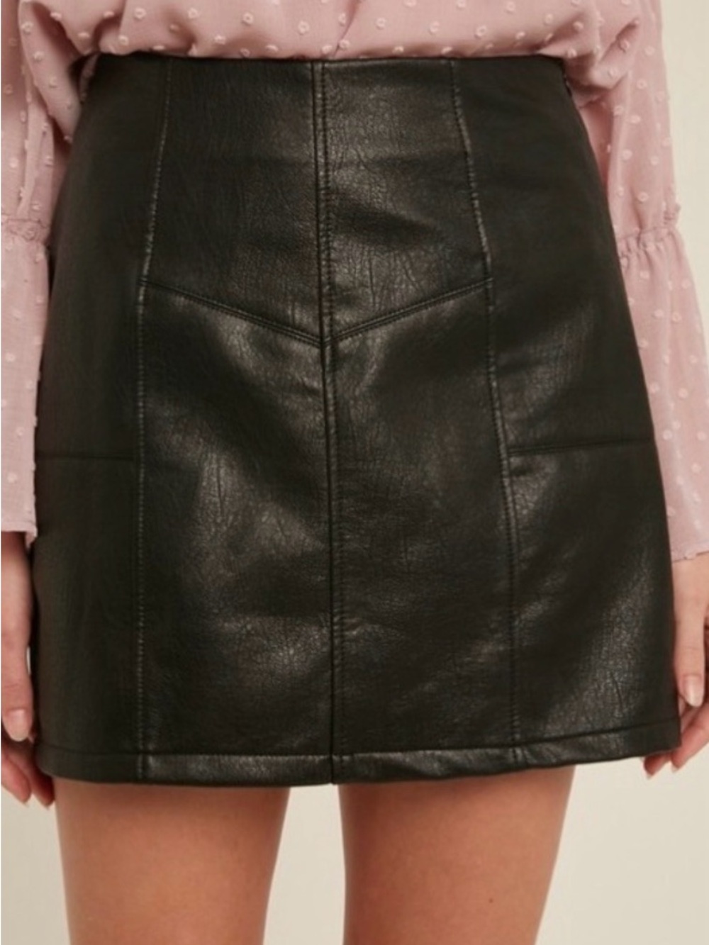 NWT Bluivy Black Faux Leather Panel Mini Skirt sz S